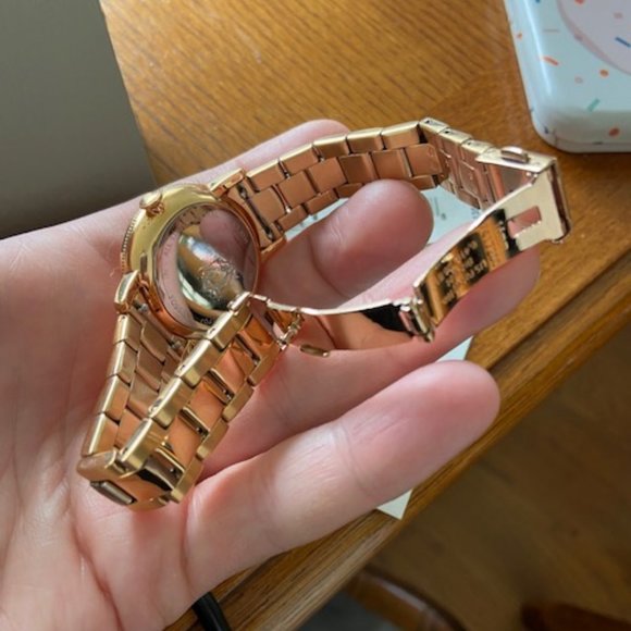 NWT Women's rose gold Fossil Watch - Picture 8 of 12